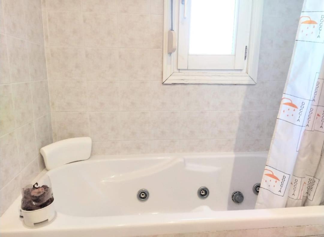 Apartamento Entrerios Барбастро Экстерьер фото