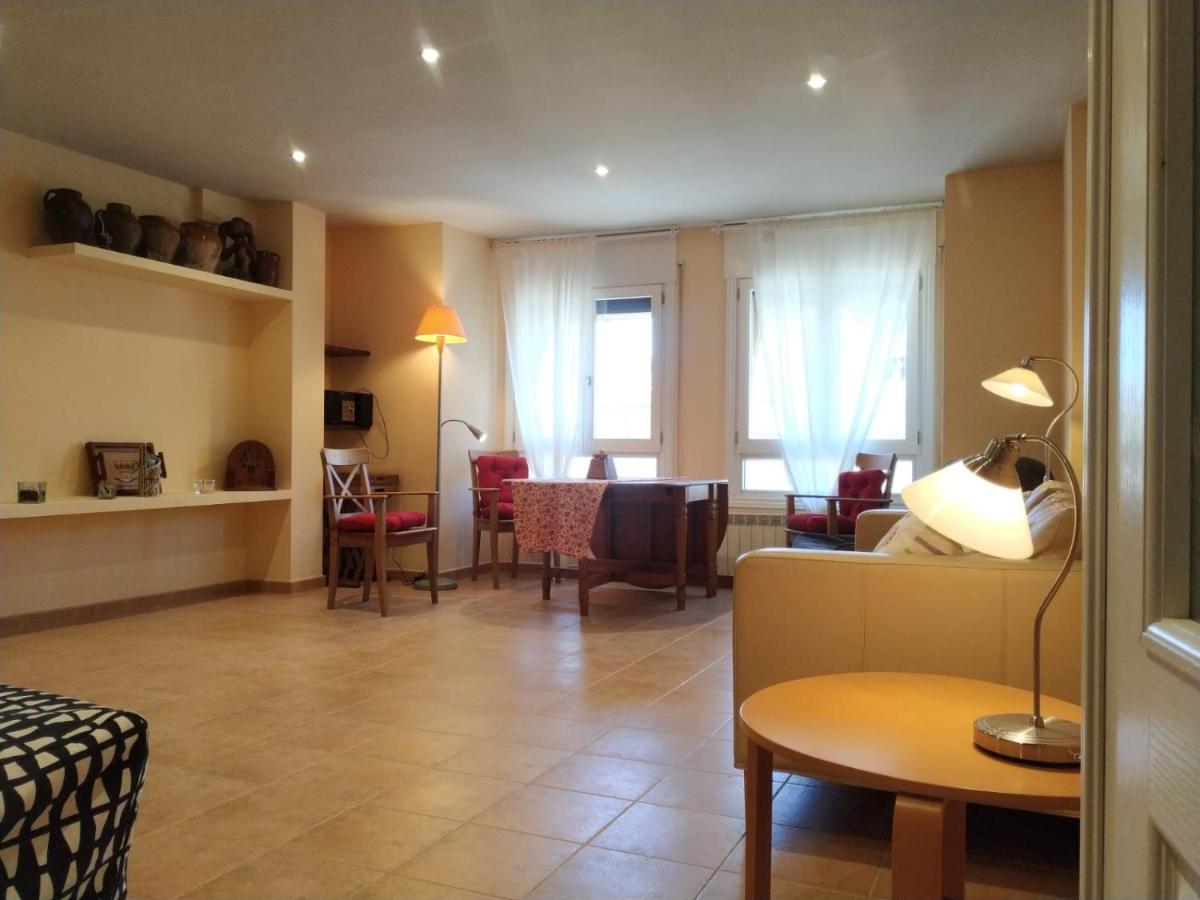 Apartamento Entrerios Барбастро Экстерьер фото